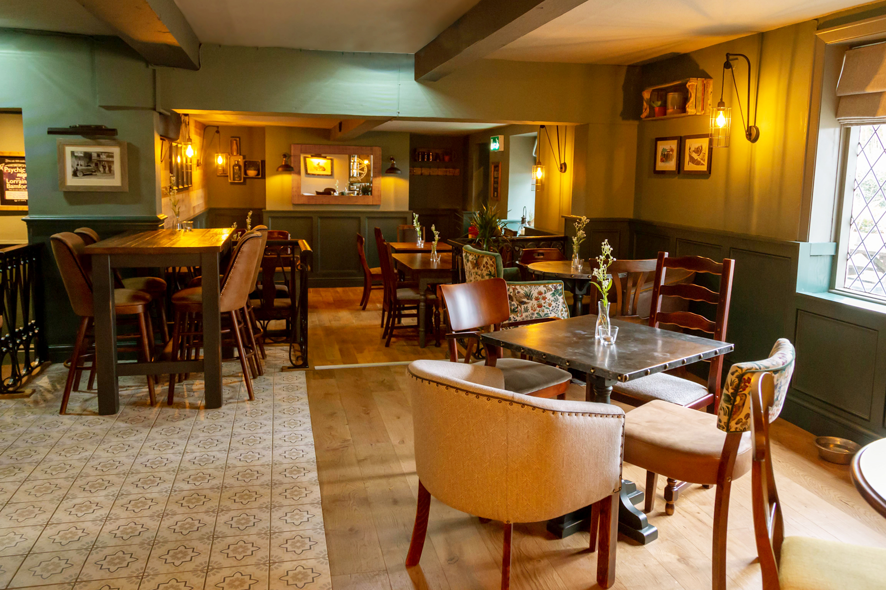 travellers rest restaurant cardiff